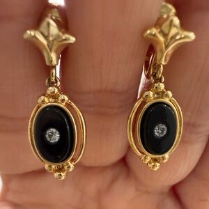 Vintage 1983 Avon Victorian clip-on earrings gold tone & black onyx oval dangles